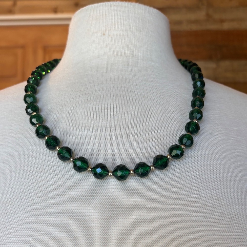 Czech Art Deco Emerald Green Faceted Glass Bead Necklace Vintage Style